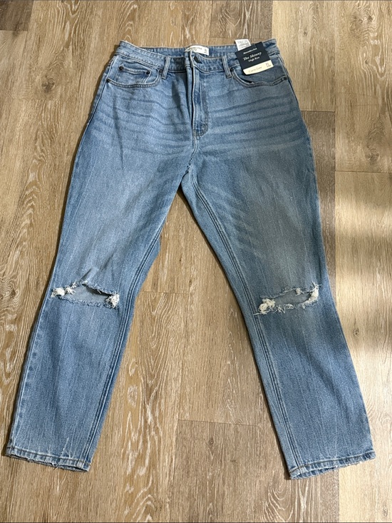 Abercrombie & Fitch Denim - Abercrombie & Fitch Light Blue Distressed Boyfriend Jeans